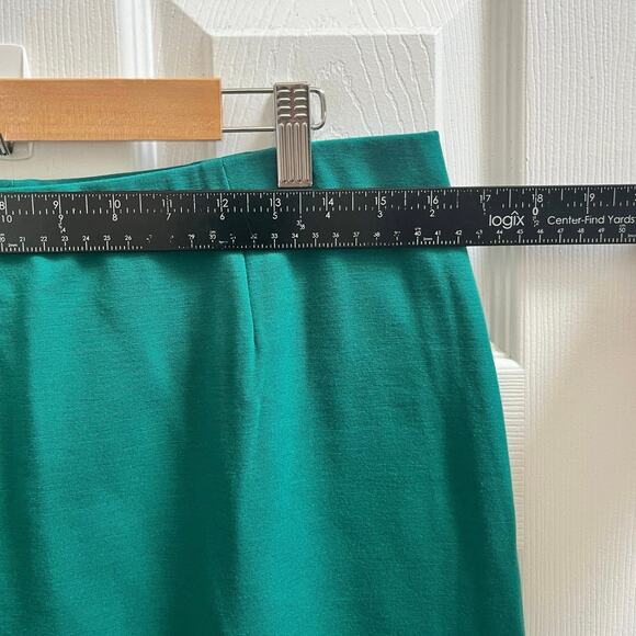 J Jill Kelly Green Ponte Knit Knee Length Stretchy Pencil Skirt Size Medium - Picture 3 of 6
